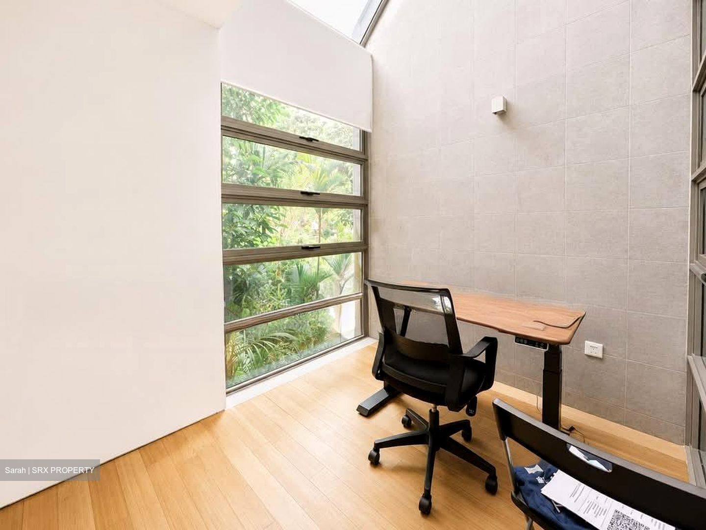 Holland Gardens (D10), Semi-Detached #563973841